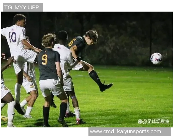 雷根斯堡与慕尼黑1860的激烈对决展现足球魅力与团队精神